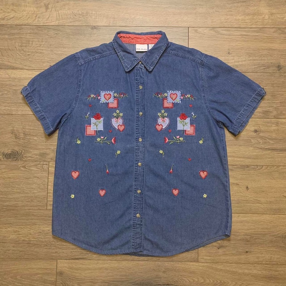 Vintage Bobbie Brooks Size Large Floral And Heart Denim Button Up Shirt